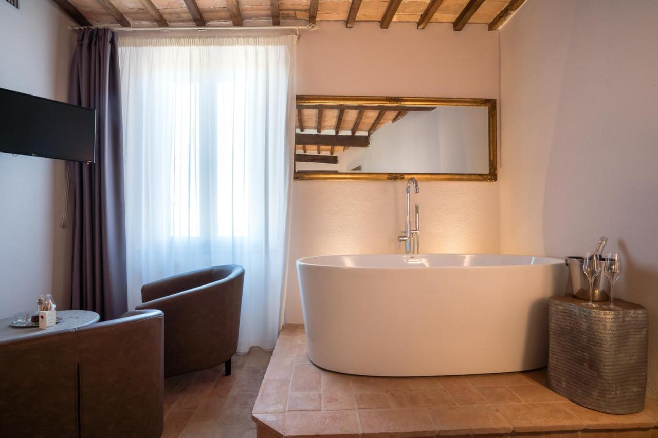 Bed and Breakfast Dimora Delle Muse Montalcino Exterior foto