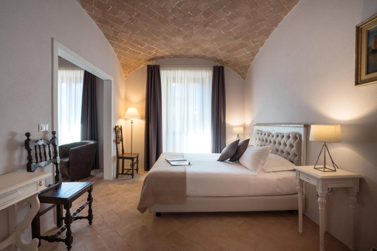 Bed and Breakfast Dimora Delle Muse Montalcino Exterior foto